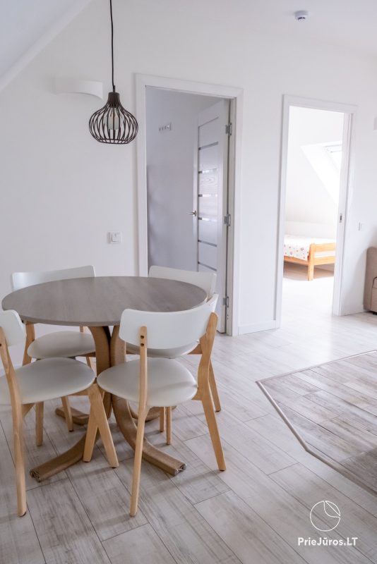 Apartments „Neringarent“ – Erholung in einem ethnografischen Haus mit Klima