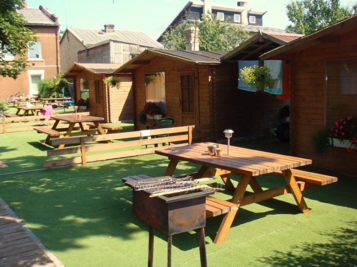 Guest House Dzirkali: Zimmer, Apartments, kleine Häuser