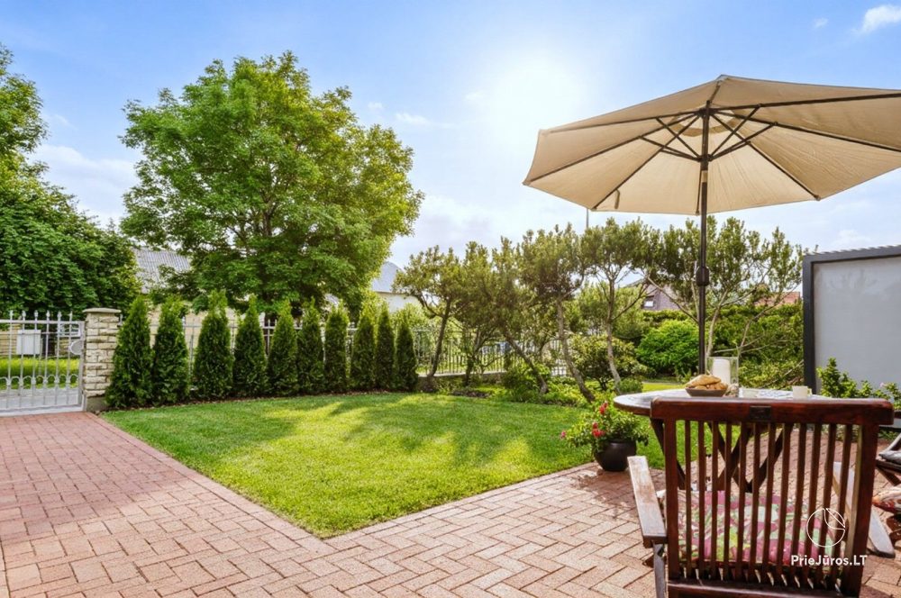 Gemütliches Ferienhaus Family Inn mit Terrasse