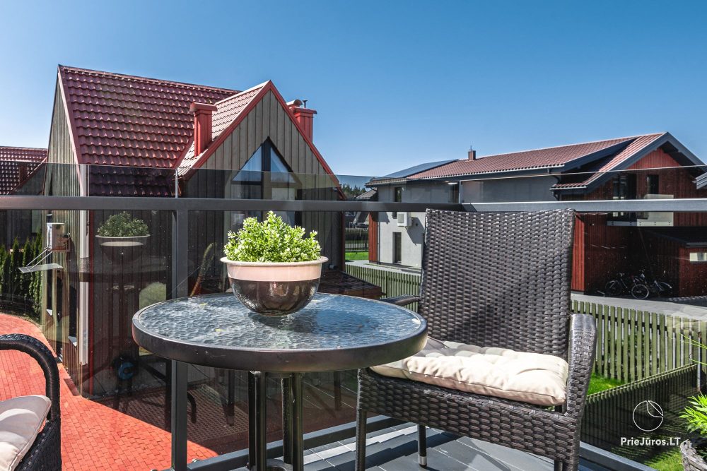 Zalia kopa Wohnung in Kunigiskes. Nur 300 Meter bis zum Meer!