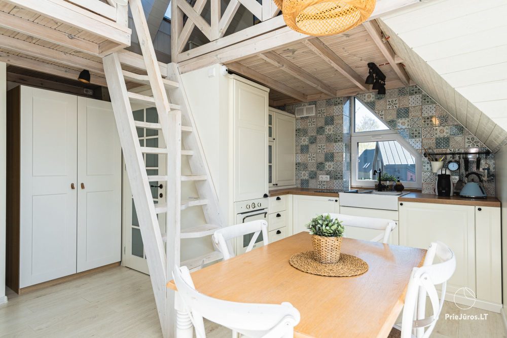 Zalia kopa Wohnung in Kunigiskes. Nur 300 Meter bis zum Meer!