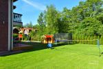 In Kunigiškiai, Apartments in der Villa „Optimistas“, Zimmer mit Kochnischen, Terrassen oder Balkonen. - 5