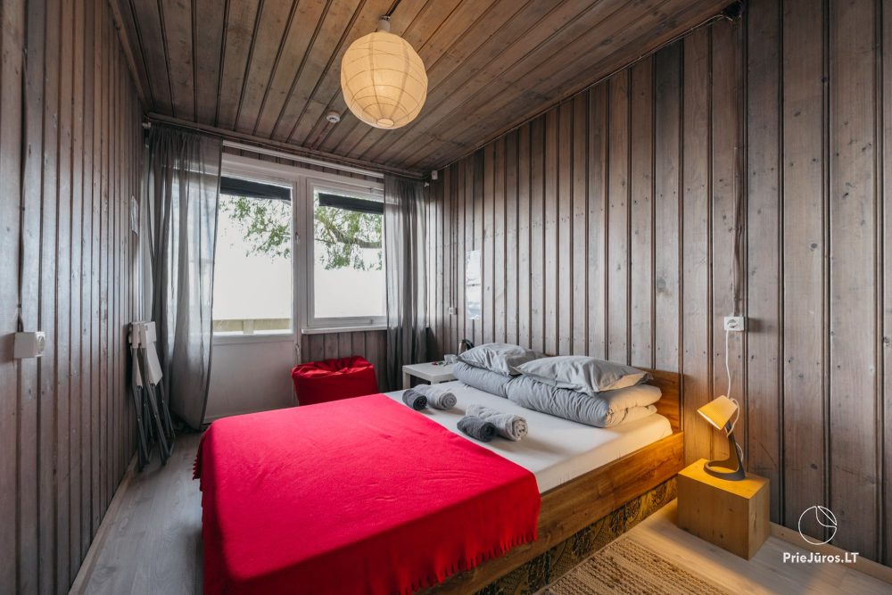 Hostel „El Nido“ am Lagunen-Ufer in Nida