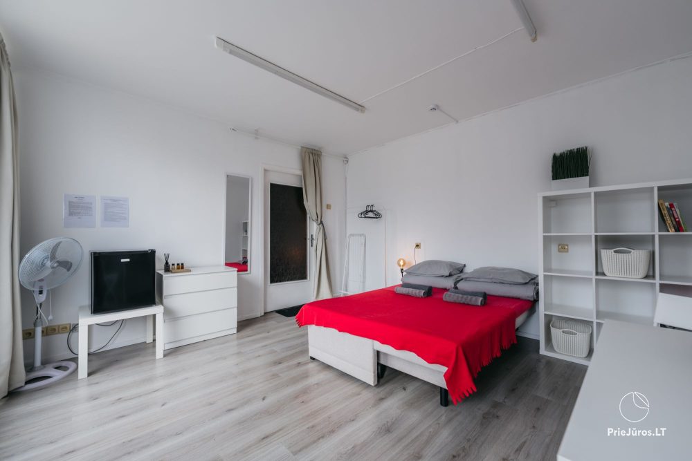 Hostel „El Nido“ am Lagunen-Ufer in Nida