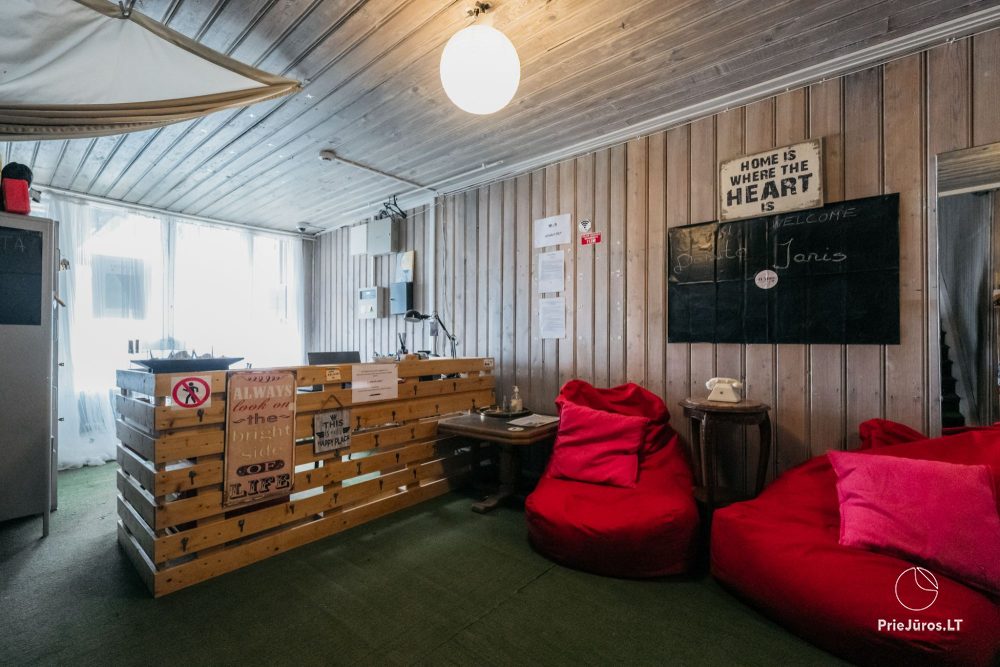Hostel „El Nido“ am Lagunen-Ufer in Nida