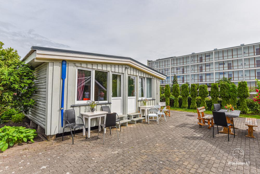 Ferienhütten, Wohnwagen, Platz für Zelte und Wohnmobile in Sventoji - Camping Kapitonas