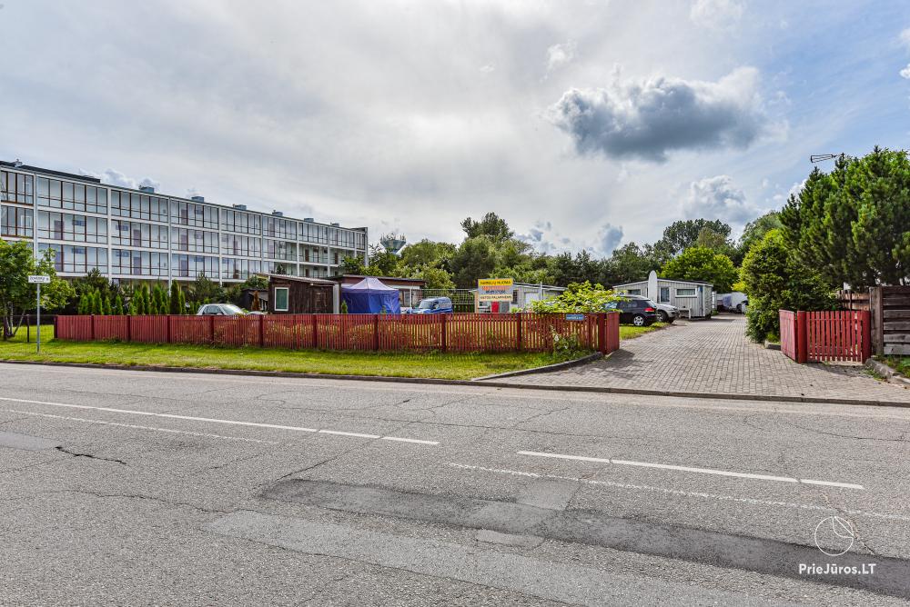 Ferienhütten, Wohnwagen, Platz für Zelte und Wohnmobile in Sventoji - Camping Kapitonas