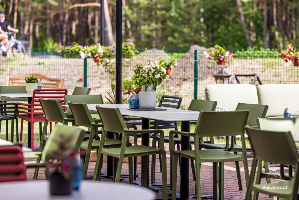 Apartmentkomplex und Restaurant Lagūna in Sventoji in unmittelbarer Nähe zum Meer