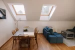 Geräumiges 3-Zimmer-Apartment in Nida mit Balkon / Terrasse