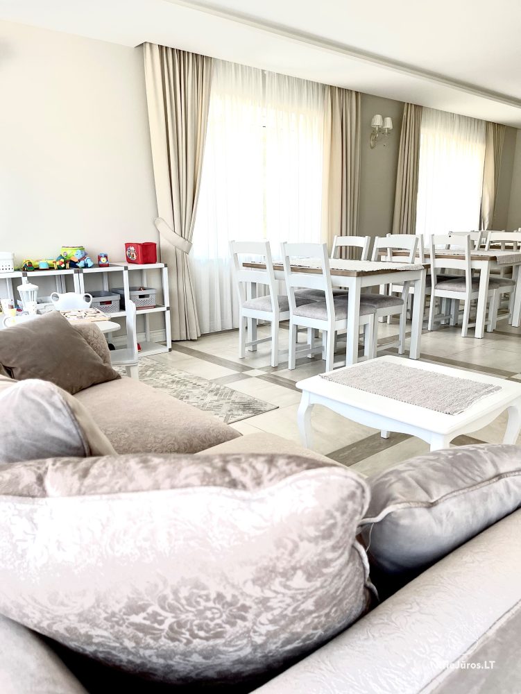 Ferieninsel - Wohnungen und Zimmer zu vermieten nur 250 Meter vom Meer entfernt!