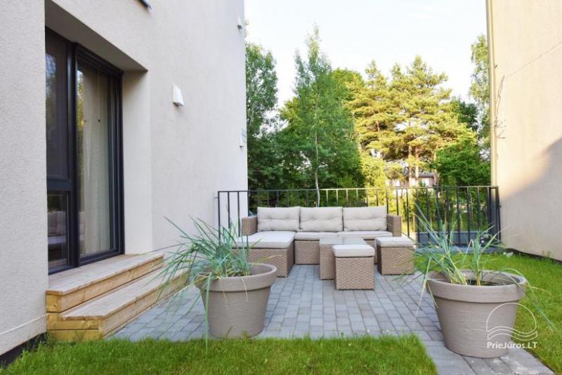 Apartments mit Pool und Terrasse in ‹Malūnų Vilose› Palanga