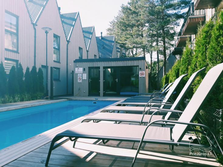 Wohnung Apartment In The Forest mit beheiztem Pool. Bis zum Meer nur 600 Meter!