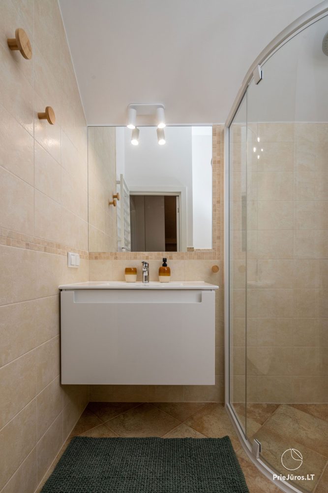 Sea Salt Home, Karklė – 3 Min zum Meer! 75 qm Haus mit privatem 400 qm Hof