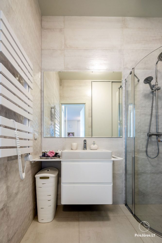 Coral Sea Home – Mano jūra 1, Kunigiškiai – Apartments mit Balkon und Hof, mit Grill, Pool im Komplex