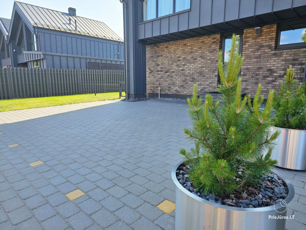 Neues, geräumiges Ferienhaus zu vermieten in Palanga, in Kunigiskiai
