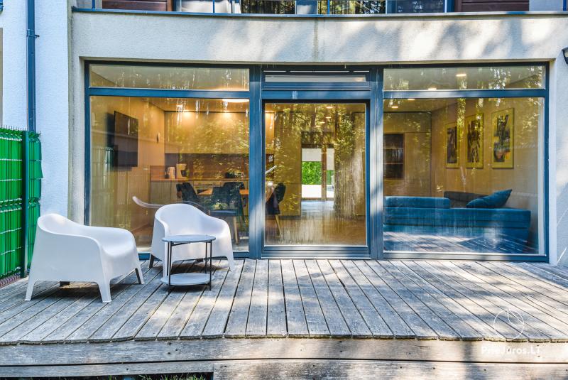 Savas neu gebautes 130 qm großes Ferienhaus im Zentrum von Sventoji