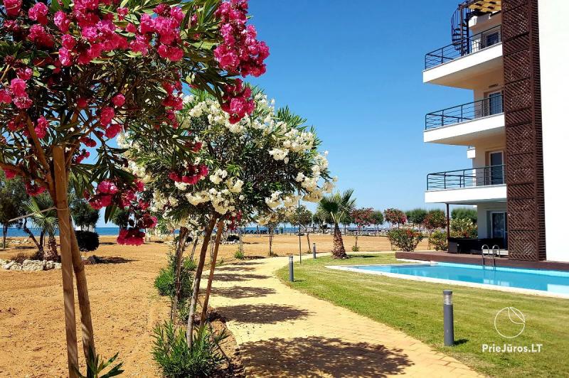 Gemütliche Vierbettwohnung mit großer Terrasse in Kipras