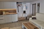 Wohnung mit Balkon und Terrasse im Zentrum von Sventoji zu vermieten - 4