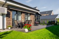 Geräumige, neue Wohnung "Melyna jura" mit Terrasse und Gartenmöbeln