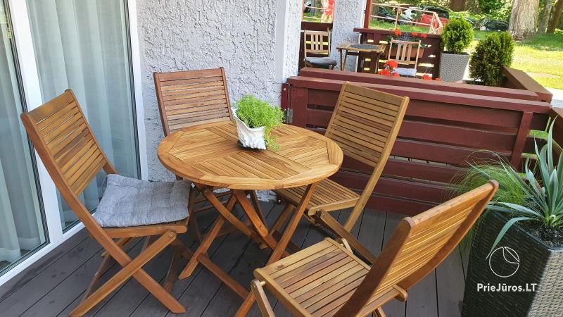 Apartments mit allen Annehmlichkeiten bei jedem Wetter in Juodkrante
