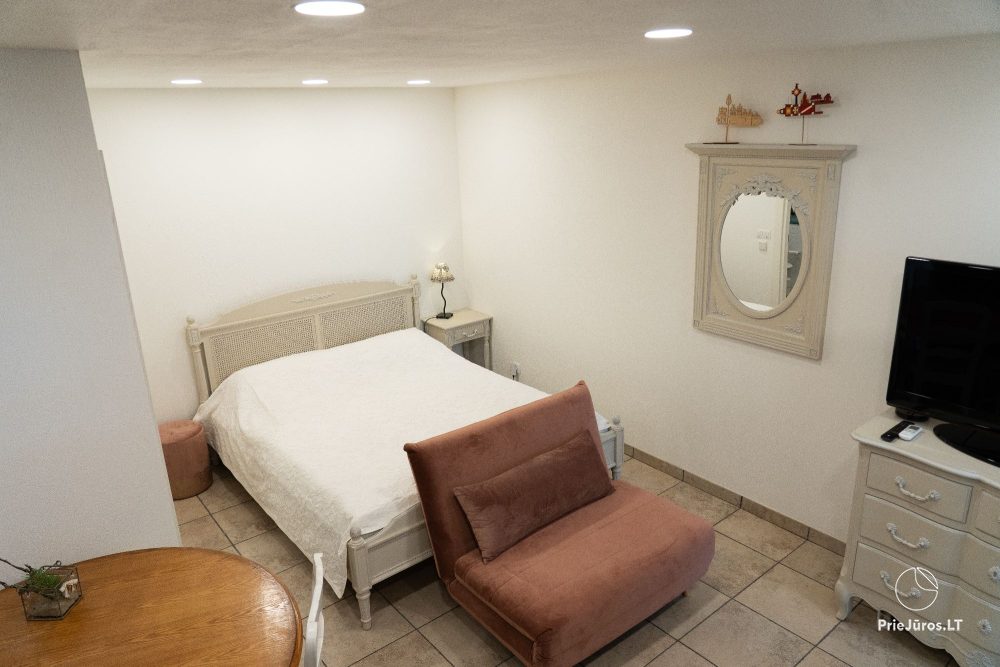Gemütliches, stilvolles Studio bei den „Marios“ in Nida