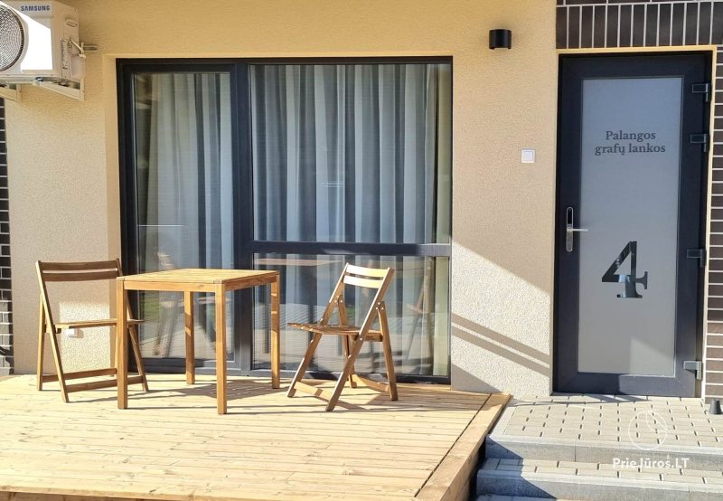 Wohnung zur Miete in Palanga mit Terrasse und separatem Eingang vom Hof!