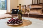 Neue, geräumige J&D Apartment in Palanga in der Nähe eines Pinienwaldes, 400 m vom Meer entfernt