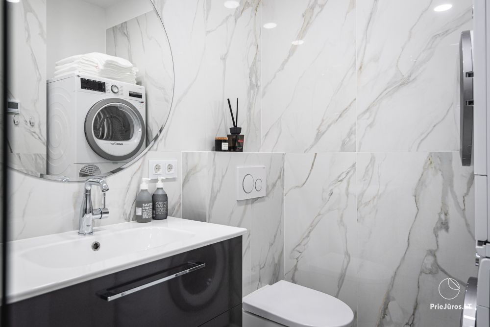 Neue, geräumige J&D Apartment in Palanga in der Nähe eines Pinienwaldes, 400 m vom Meer entfernt