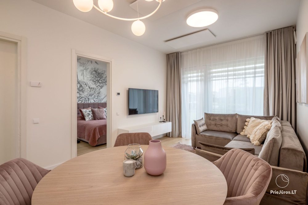 Ferienhaus „Light Home“ - Mano jūra 1, Kunigiškiai – mit Terrasse, Hof neben beheiztem Pool, Whirlpool
