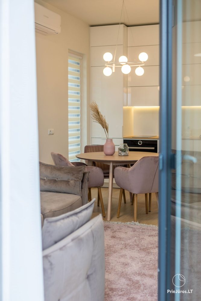 Ferienhaus „Light Home“ - Mano jūra 1, Kunigiškiai – mit Terrasse, Hof neben beheiztem Pool, Whirlpool
