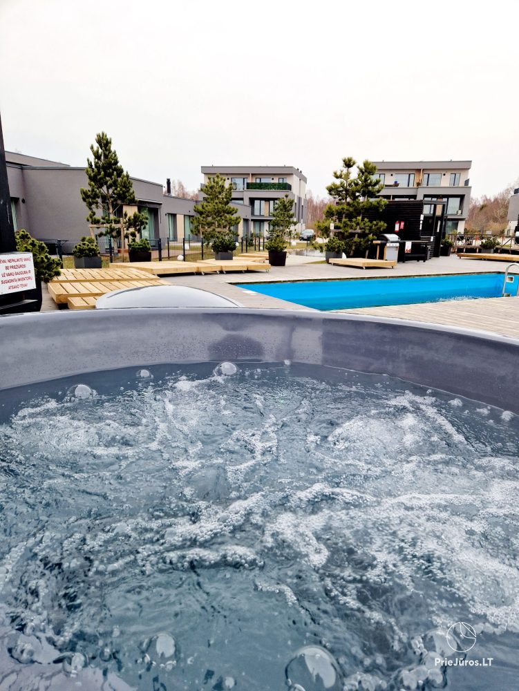 Sula Home - Mano jūra 2, Kunigiškiai – Apartments im Erdgeschoss mit eingezäuntem Hof, Anlage mit Pool