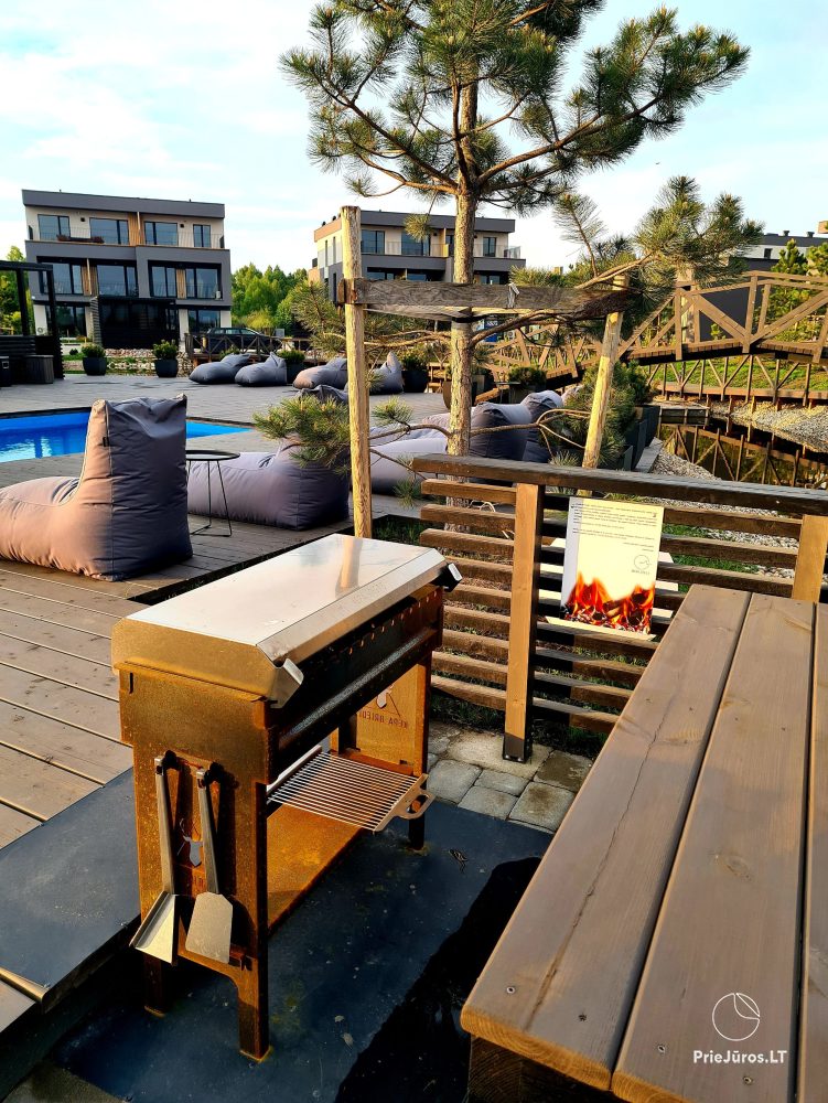Sea House - Mano jūra 2, Kunigiškiai – Apartments im Erdgeschoss, Pool im Komplex