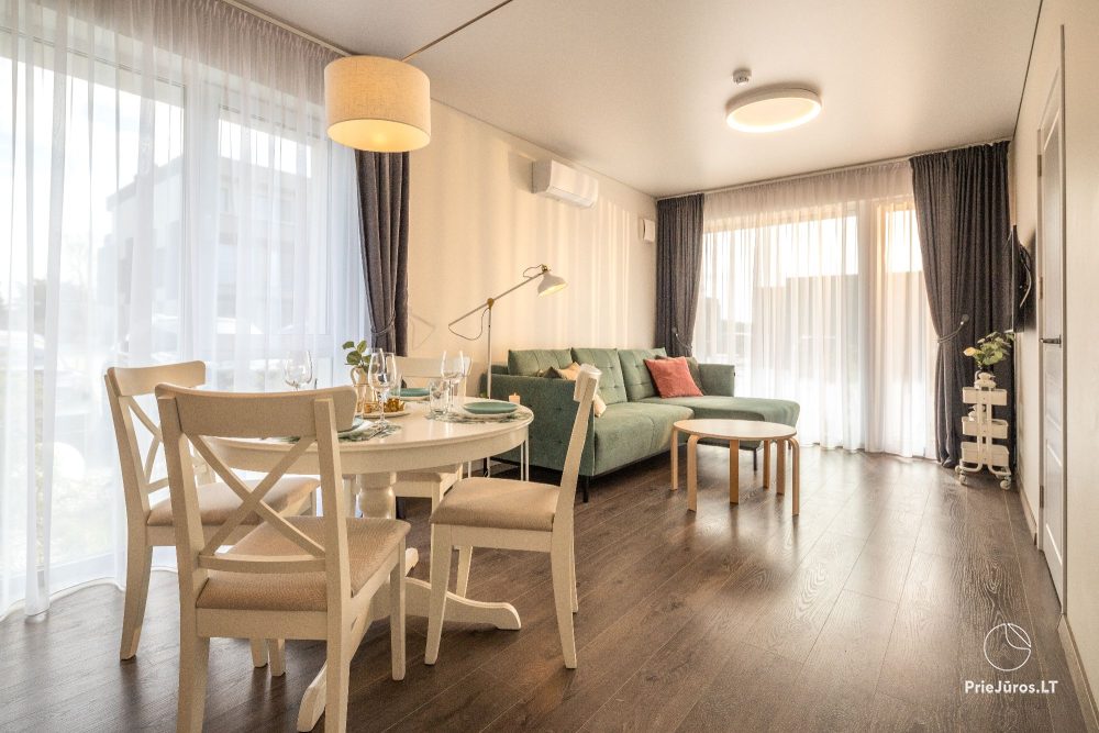 Sea House - Mano jūra 2, Kunigiškiai – Apartments im Erdgeschoss, Pool im Komplex