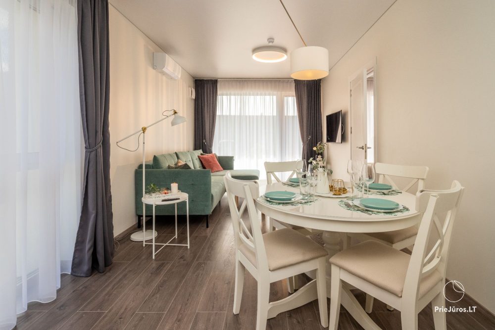Sea House - Mano jūra 2, Kunigiškiai – Apartments im Erdgeschoss, Pool im Komplex
