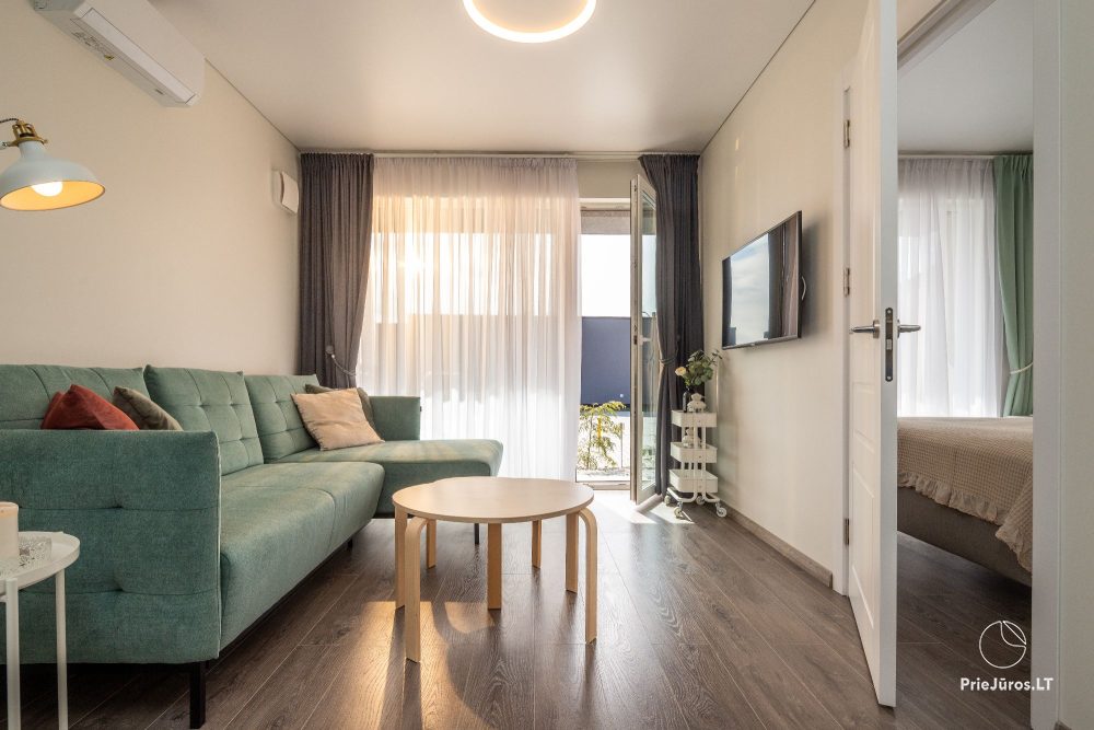 Sea House - Mano jūra 2, Kunigiškiai – Apartments im Erdgeschoss, Pool im Komplex
