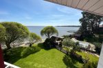 Ein stilvolles Apartment für vier Personen in Pervalka am Ufer der Lagune. Wohnung mit Terrasse für zwei Personen in Juodkrante