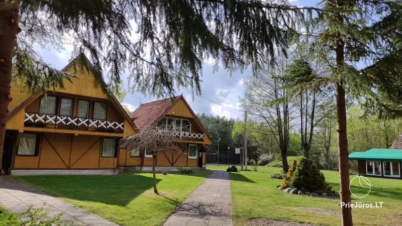 100 m zum Meer. Ferienhaus in Melnrage