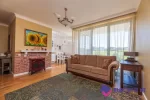 Komplett möblierte 3-Zimmer-Wohnung mit Terrasse