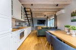 Hausvermietung ‚Flaghouse‘ in Svencelė – ein einzigartiger Ort für Erholung für sechs Personen, 3 Schlafzimmer, 2 Terrassen, Grill