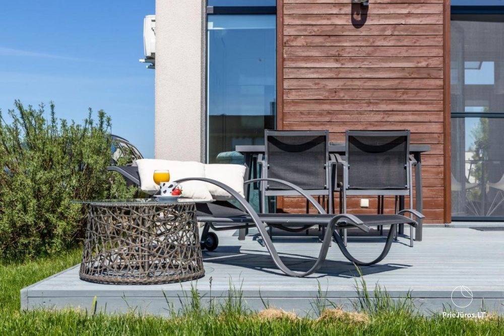 Sea Garden – Ferienhaus mit Pool in Kunigiškiai