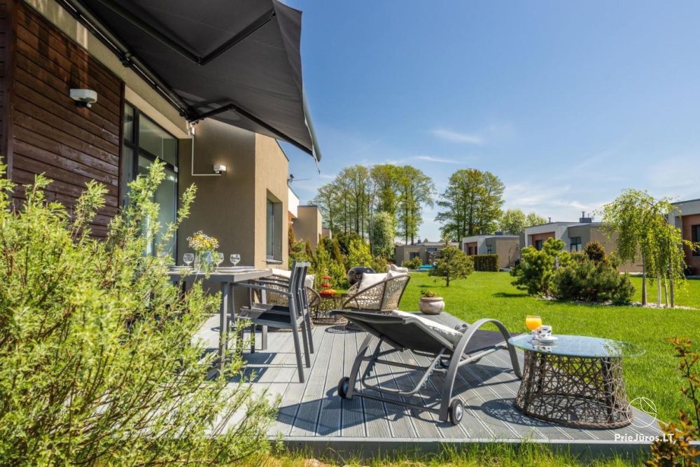 Sea Garden – Ferienhaus mit Pool in Kunigiškiai