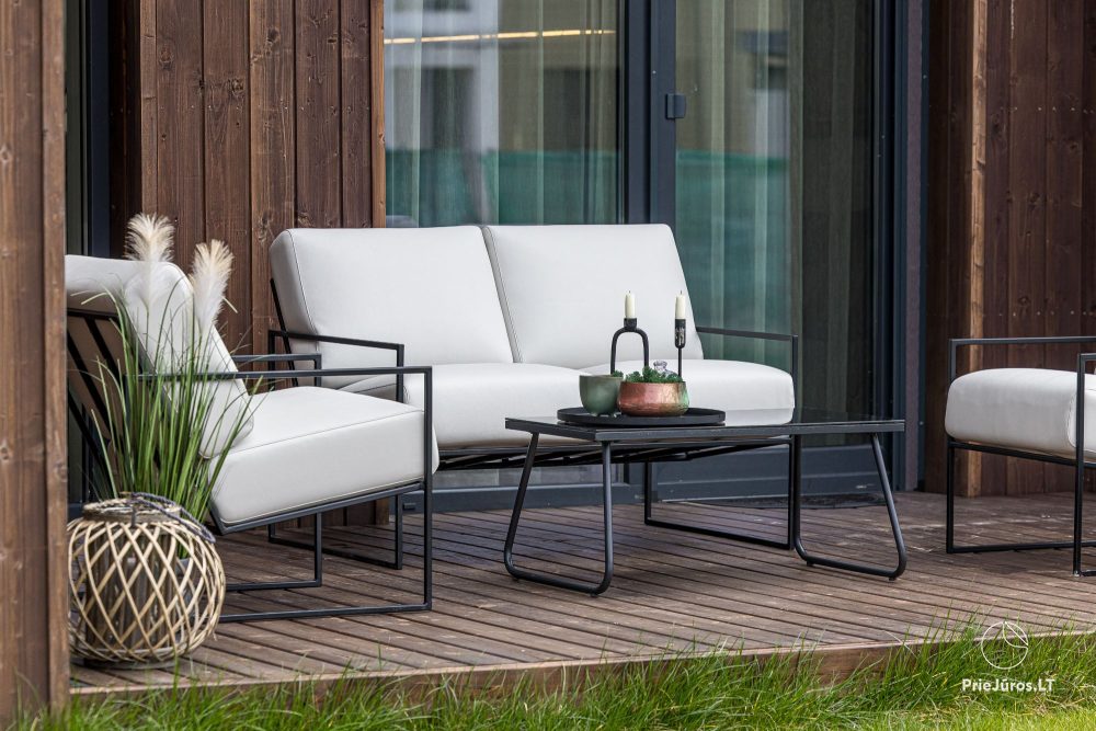 Sea Life home – Kunigiškiai – stilvolles Zweizimmer-Cottage, Pool im Garten