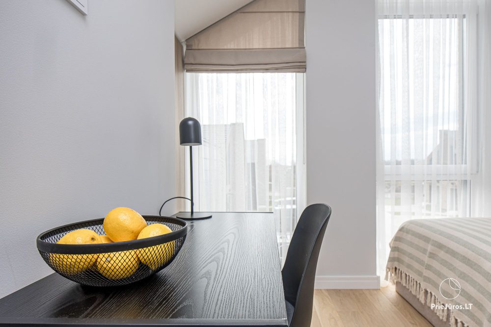 Fabula home - Monciškės - 2-Zimmer, geräumiges Cottage mit Terrasse für vier Personen im neuen J7 Beržas-Komplex mit Pools, Saunen und Grill