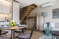 Lyrika home - in Monciškės - geräumiges Stadthaus mit 2 Schlafzimmern und Terrasse für vier Personen, im neuen Viertel J7 Beržas mit Pools, Saunen und Grill