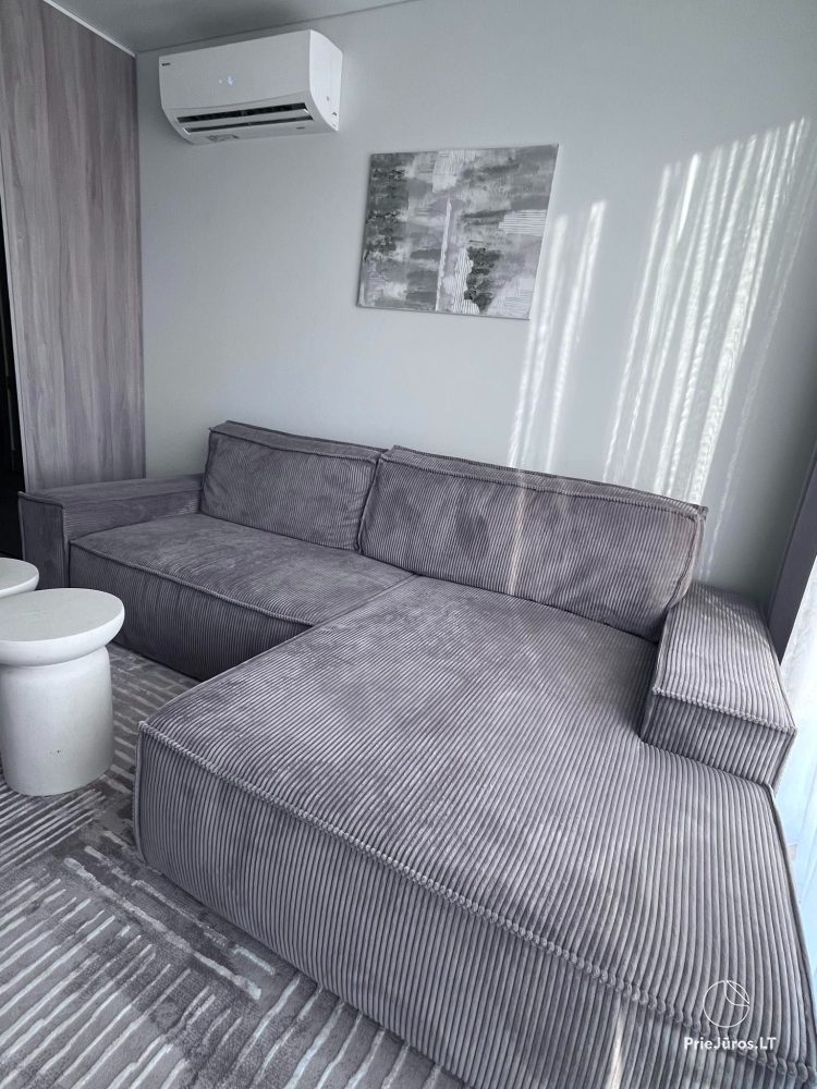 Ferienhaus in Monciskes, im Komplex J7. Beheizter Pool, Bad, Sonnenliegen