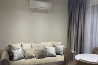 Apartment mit einem Schlafzimmer und Pool