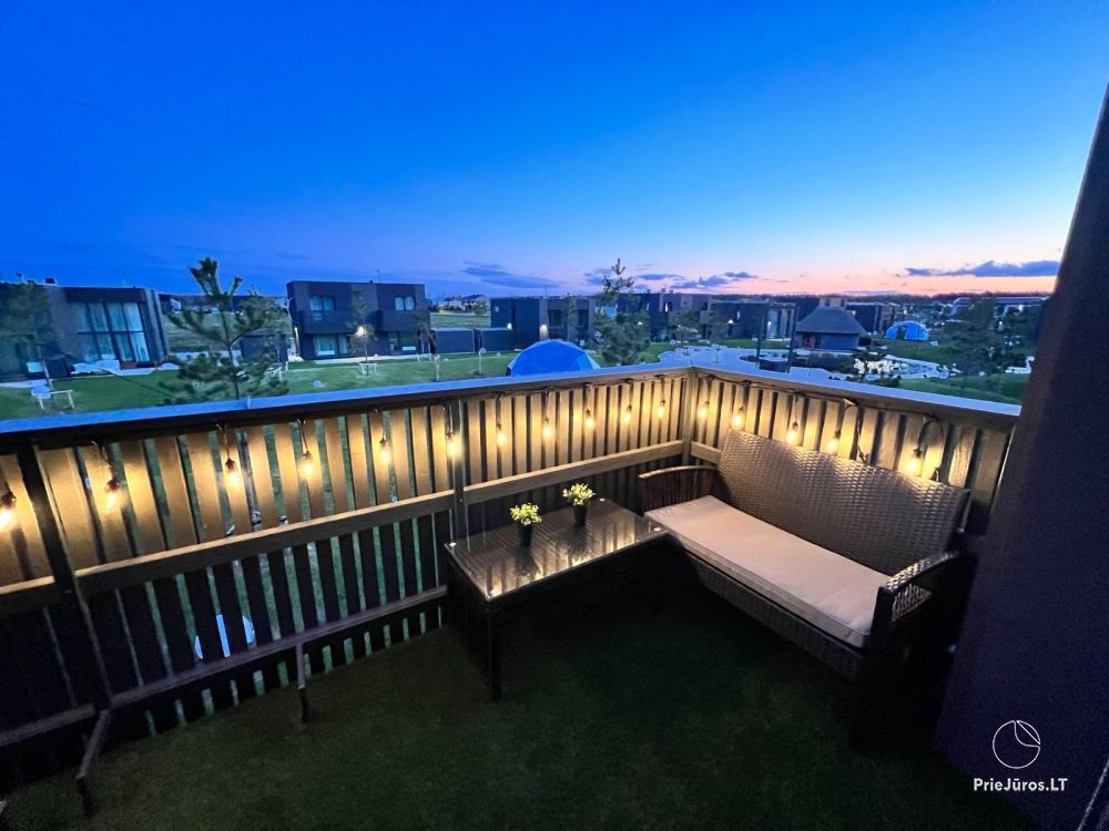 Blue apartment, Mano jura 3, Kunigiskiai