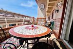 Wohnung mit großer Terrasse und Pool in Alicante - 4