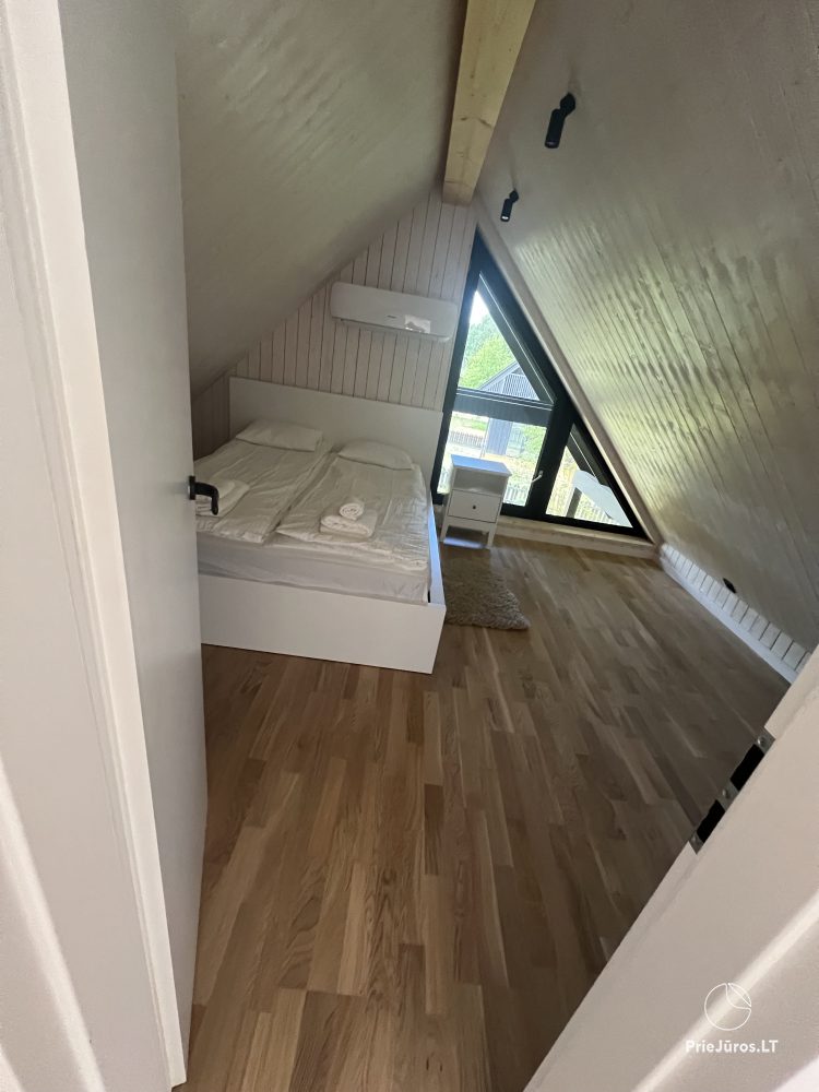Geräumiges (80 m²) Haus mit drei Schlafzimmern in Sventoji. Für 2-3 Familien, bis zu 10 Personen