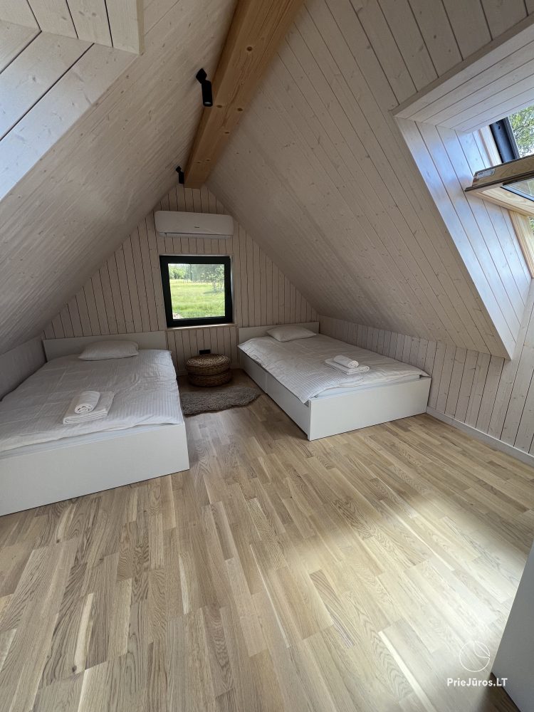 Geräumiges (80 m²) Haus mit drei Schlafzimmern in Sventoji. Für 2-3 Familien, bis zu 10 Personen